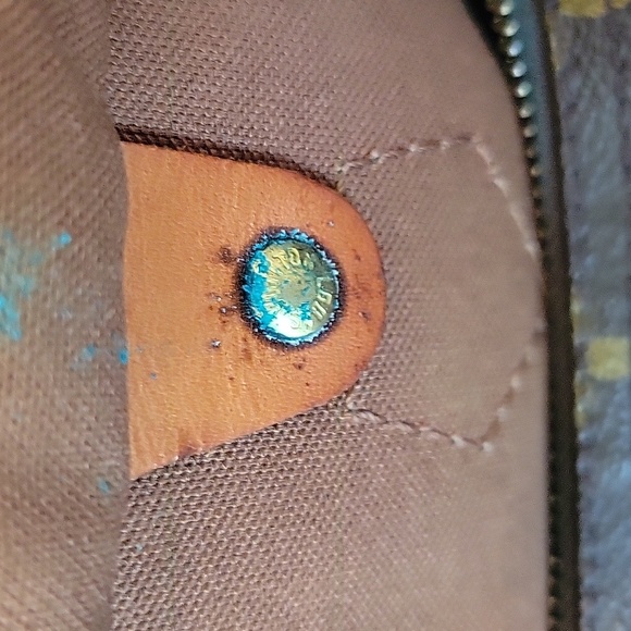 Louis Vuitton Speedy 30 - Picture 12 of 16